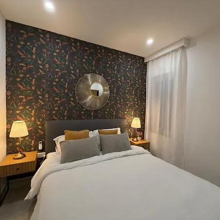 - With Private Pool * Xewkija