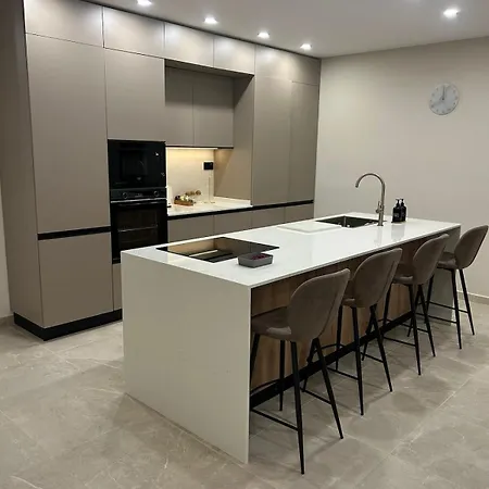 - With Private Pool Xewkija