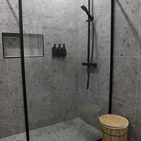 - With Private Pool * Xewkija